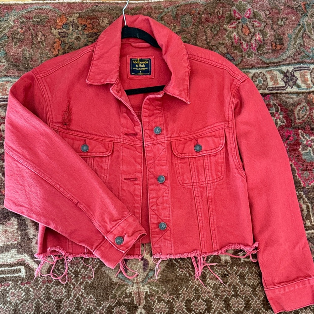 Abercrombie & Fitch Cropped Jean Jacket